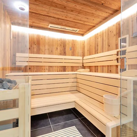 In Near Slopes 木屋 克里姆尔